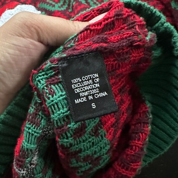 33 Degrees Ugly Christmas Sweater Mens Small Knit Pullover Santa Clause Beer - Picture 6 of 9